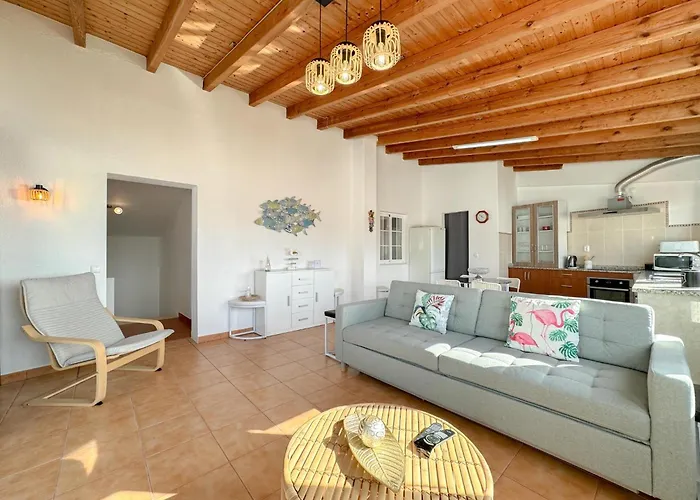 Refugio Na De #1947 Апартаменты Бургау